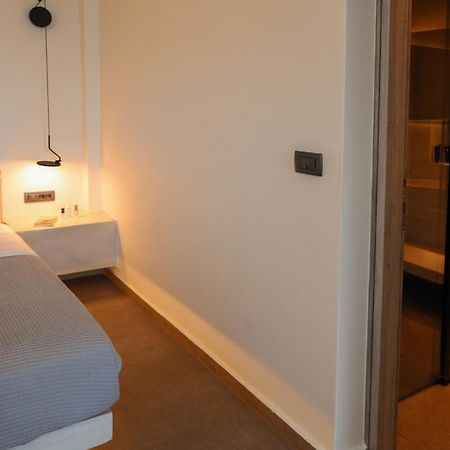 North Wind Luxury Suites 伊亚 外观 照片