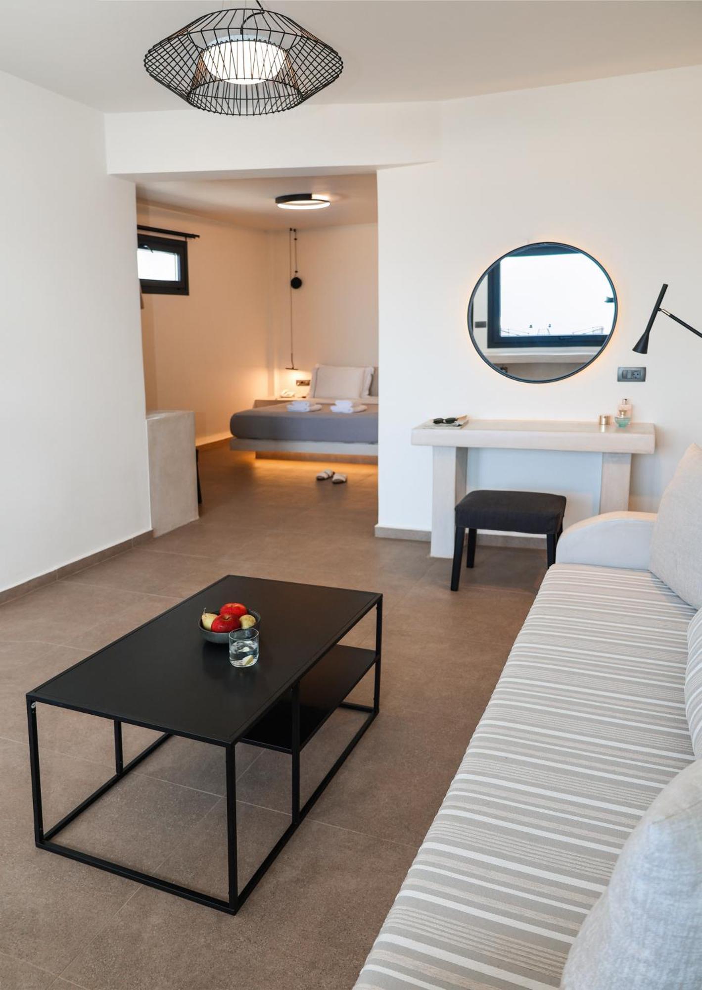 North Wind Luxury Suites 伊亚 外观 照片