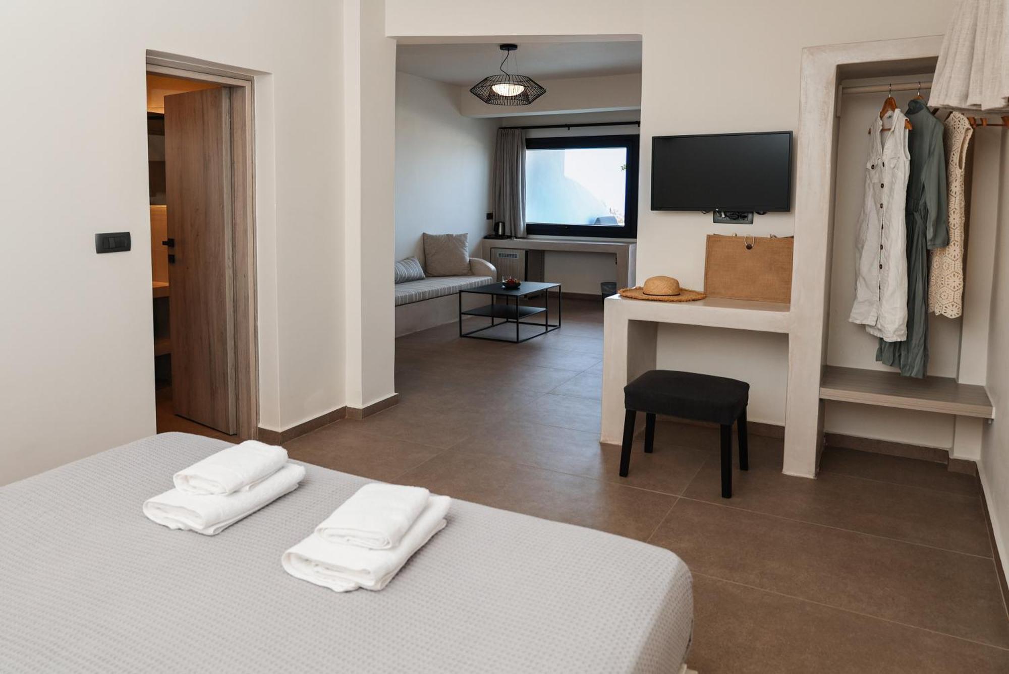 North Wind Luxury Suites 伊亚 外观 照片