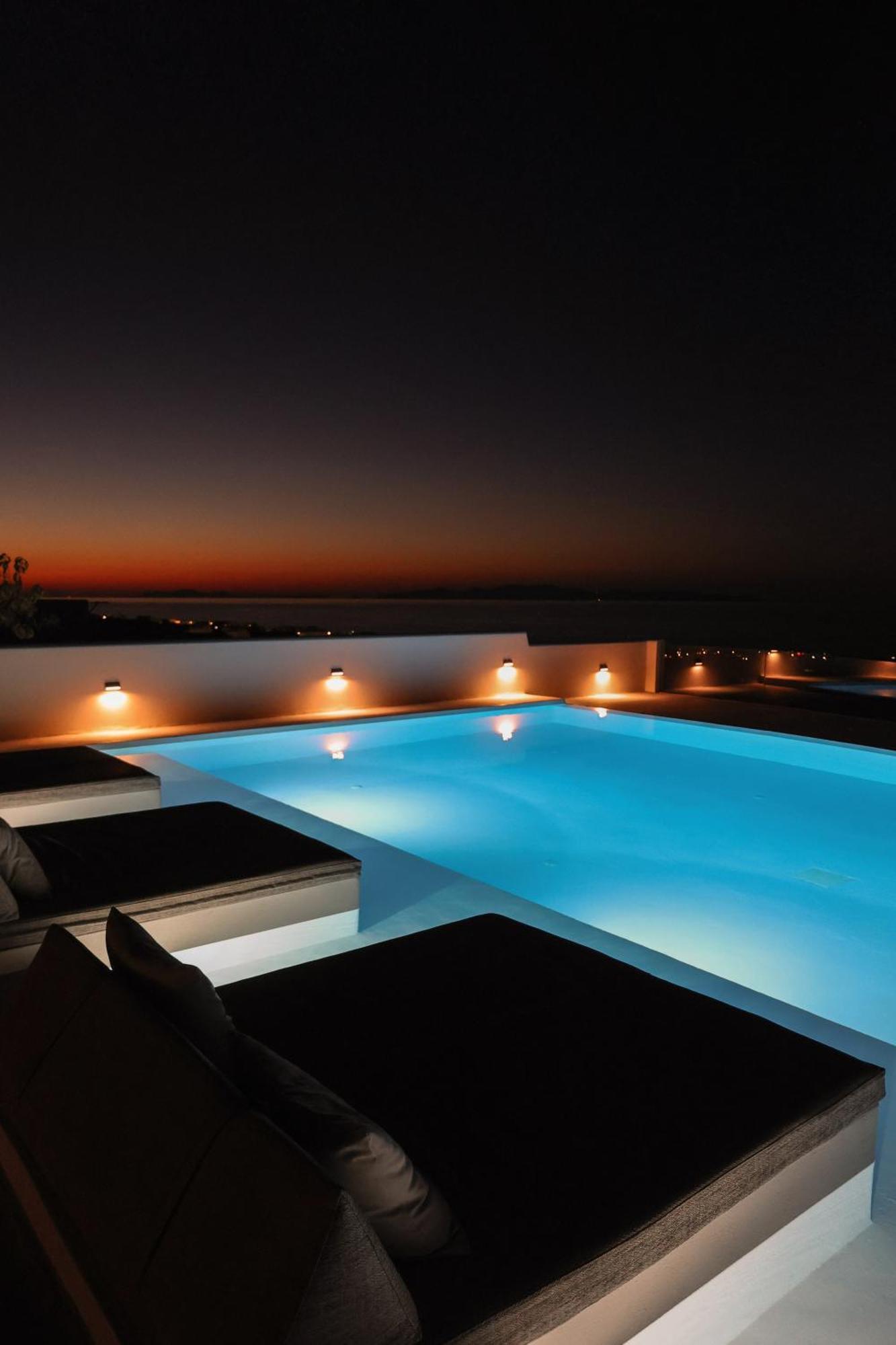 North Wind Luxury Suites 伊亚 外观 照片